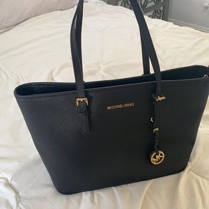 MICHAEL KORS LARGE TOTE PURSE